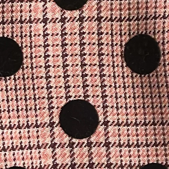 Pet Cave Bed - Picture 2 of 10